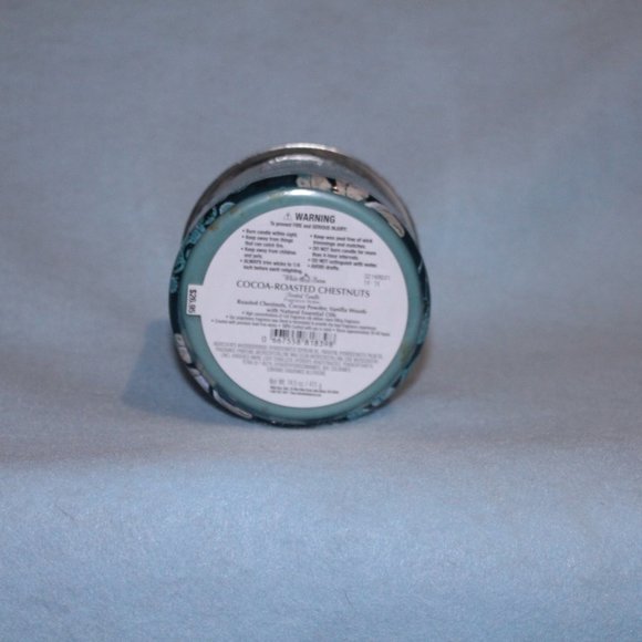 BATH AND BODY WORKS Cocoa-Roasted Chestnuts Candle - Picture 3 of 4